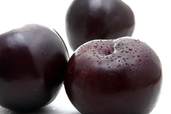 Plums, Black - Per LB